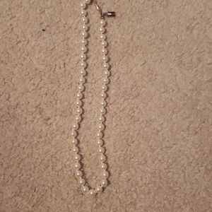 Tommy Hilfiger Fake Pearls